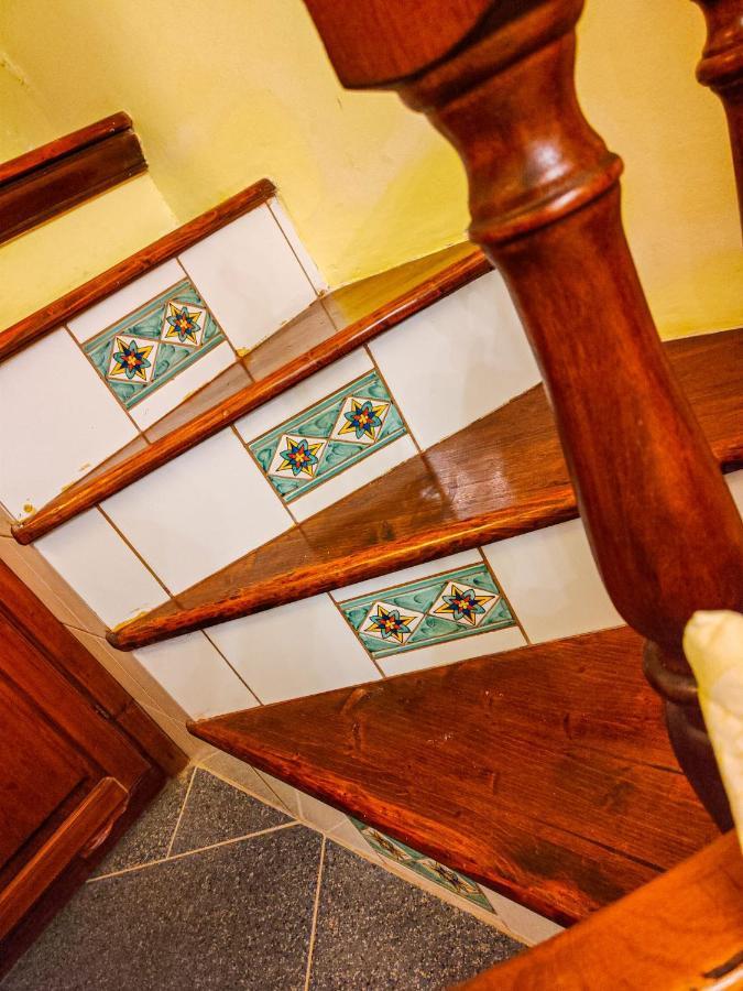 Nari Bed&Breakfast Gaeta Eksteriør bilde